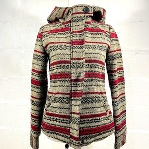 JACK PATTERN ZIP JACKET